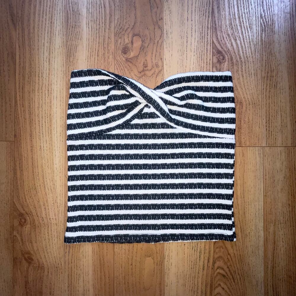THREADED ROSE Black and White Striped Tube Top